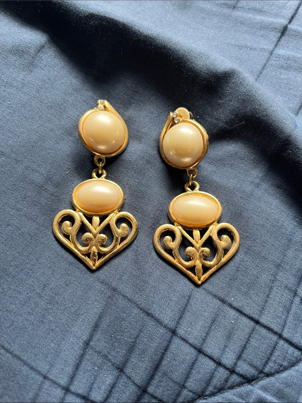 Gold-Tone Cream Drop Clip on Earrings with Filigree Heart Motif